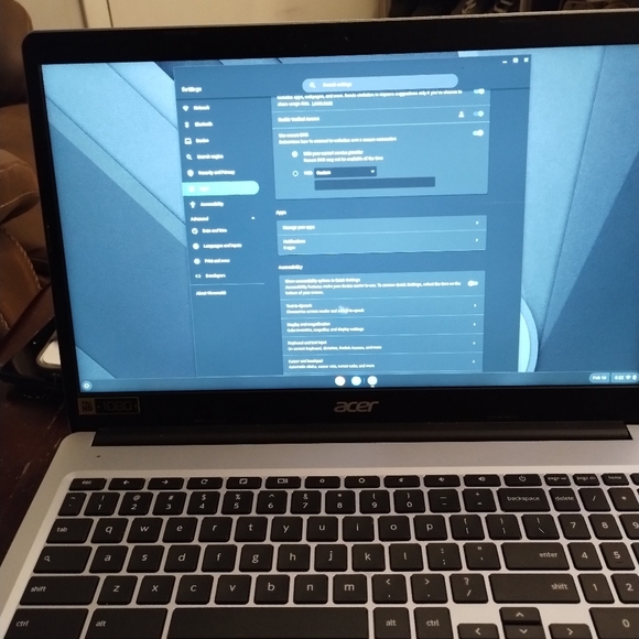 Acer Chromebook 315 Touch Screen - Picture 3 of 4